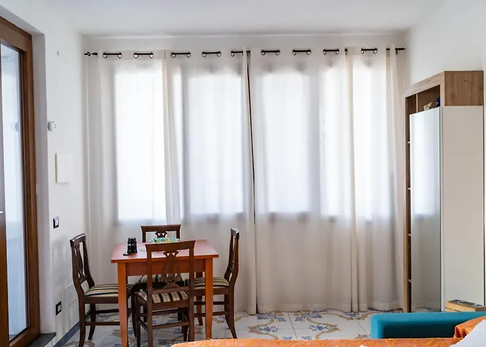 Casa Astrea Terrace Over The Blue, Relax E Parking Tatil Evi Amalfi