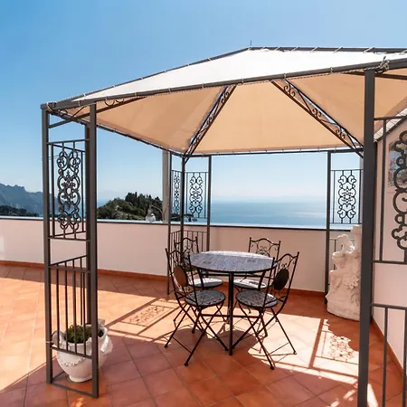 Casa Astrea Terrace Over The Blue, Relax E Parking Tatil Evi Amalfi